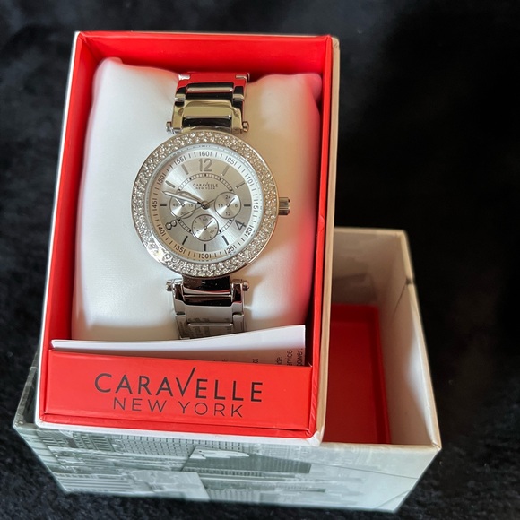 Carvelli, New York women’s watch - Picture 1 of 3